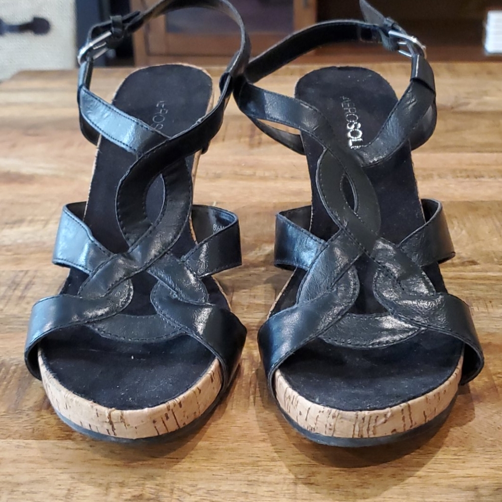 Shoes - Picture 3 of 6